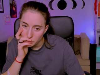 alma-rune live cam profile