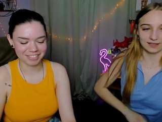 Live webcam model alma-rune on Soda Cams