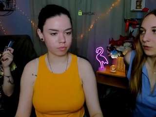 Live webcam model alma-rune on Soda Cams