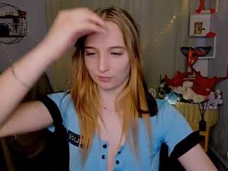 le modèle alma-rune est en webcam porno dans un show sur le site camsoda, il possède les tags suivants: anal,sexy,lesbian,lingerie,lush,middle aged,nature,normal,orgasm,pussy,shaved pussy,anal toys,skinny,spank,striptease,tattoos,tease,teen 18,twerk,young adult