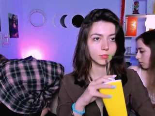 alma-rune live cam profile