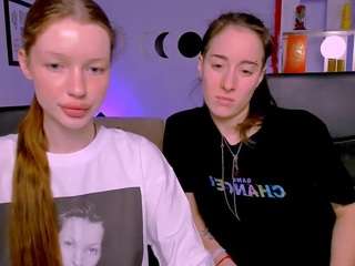 Live webcam model alma-rune on Soda Cams