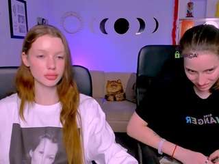 Live webcam model alma-rune on Soda Cams