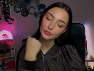 Live webcam model alma-rune on Soda Cams