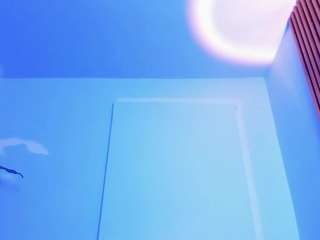 Live webcam model bellaromano on Soda Cams