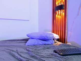 bellaromano Live Webcam on CamSoda