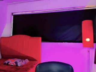 britany-montiel webcam