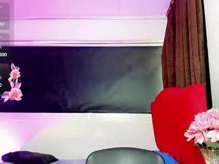 britany-montiel's live room