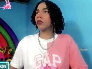 britany-montiel live webcam show