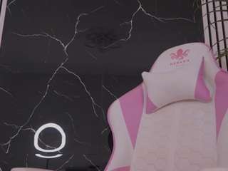 Chloe-Vibe live webcam show