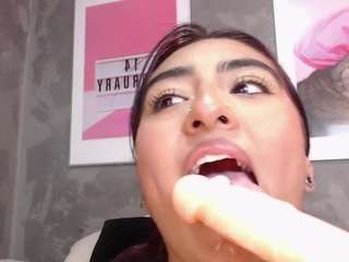 dakoota-leex Live Webcam on CamSoda