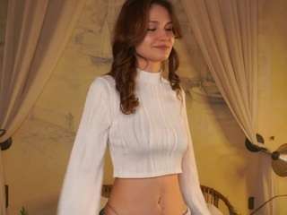 Live webcam model estellamunno on Soda Cams