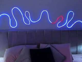 Live cam show with im-Valskin