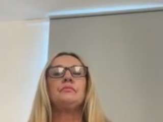 maturedelight Live Webcam on CamSoda