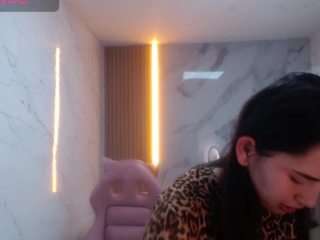 qetsyah-tf Live Webcam on CamSoda