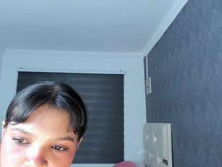 le modèle ravannne est en webcam porno dans un show sur le site camsoda, il possède les tags suivants: ahegao,natural,tease,tattoos,squirter,skinny,shaved pussy,pussy,no smoking,no drinking,amateur,nature,lush,fingers,fetish,drinking,dildo,cum,camel toe,brown eyes