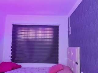 ravannne live cam profile