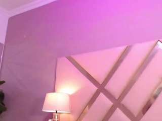 le modèle zairarogue est en webcam porno dans un show sur le site camsoda, il possède les tags suivants: brown eyes,petite,tattoos,squirt,small tits,skinny,sex toys,red hair,orgasm,creampie,no smoking,facial piercings,drinking,dildo or vibrator,deepthroat,cum in pussy,hd