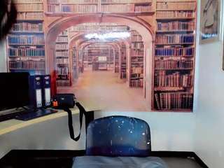 alexa-world's CamSoda show and profile