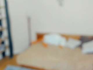 Live webcam model alissaperrodin on Soda Cams