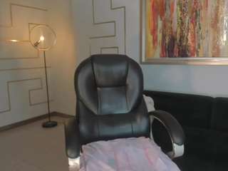 Live webcam model ariananova on Soda Cams