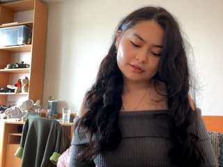 Live webcam model bethannjohar on Soda Cams