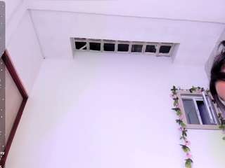 Live webcam model candyrousebm on Soda Cams