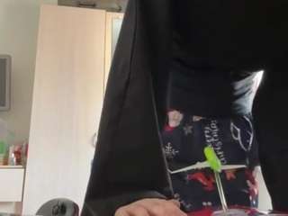 Live webcam model kazukochristoforou on Soda Cams