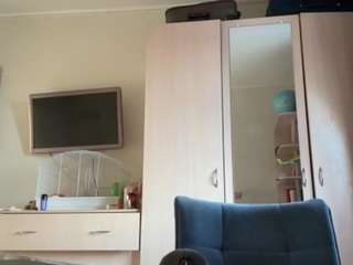 Live webcam model kazukochristoforou on Soda Cams