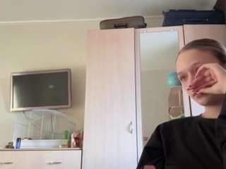 Live webcam model kazukochristoforou on Soda Cams