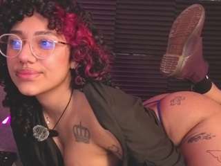 luckyswgson Sex Cam Show