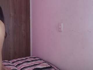 mady-gh live webcam show