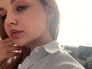 mechellewensman webcam