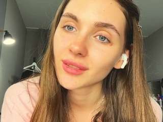 Veluxe live webcam show