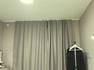 Veluxe live webcam show