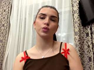 le modèle alexwestervelt est en webcam porno dans un show sur le site camsoda, il possède les tags suivants: ahegao,shaved pussy,nature,no drinking,no smoking,orgasm,pov,public,pussy,sex toys,sexy,skinny,anal,spanking,squirter,strip,striptease,tease,teen 18,twerk