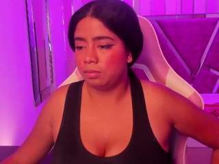 Live webcam model katelovings on Soda Cams