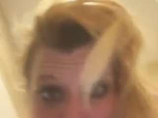 Kittybooboofuxx on Camsoda