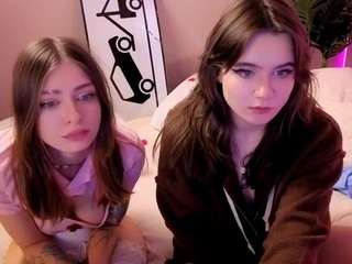 Live webcam model maoandlulu on Soda Cams