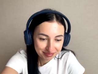 le modèle dagmarlambros est en webcam porno dans un show sur le site camsoda, il possède les tags suivants: anal toys,sexy,lingerie,naked,natural,nature,no drinking,pov,public,pussy,skinny,granny,smoking,spank,squirter,strip,striptease,tattoos,tease,teen 18