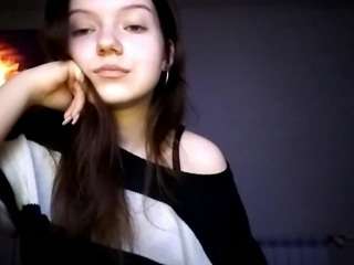 Live webcam model mercedezdonelan on Soda Cams