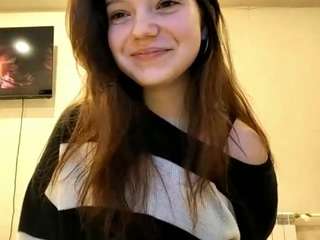 mercedezdonelan webcam