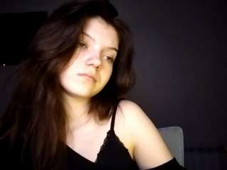 mercedezdonelan webcam