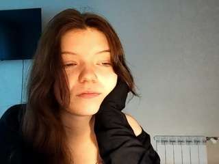 Live webcam model mercedezdonelan on Soda Cams