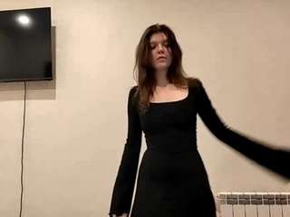 Live webcam model mercedezdonelan on Soda Cams