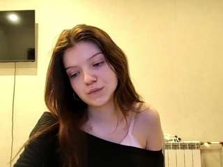 Live webcam model mercedezdonelan on Soda Cams