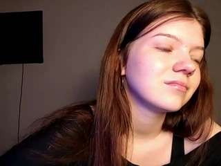 mercedezdonelan Live Webcam on CamSoda