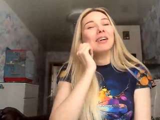 sharlenesalzl Live Webcam on CamSoda