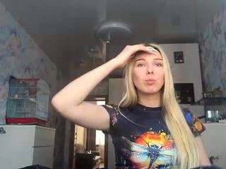 sharlenesalzl Live Webcam on CamSoda