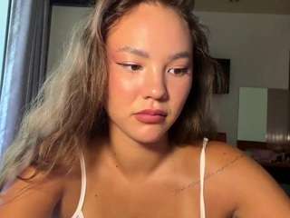 Live webcam model stefanievelotta on Soda Cams